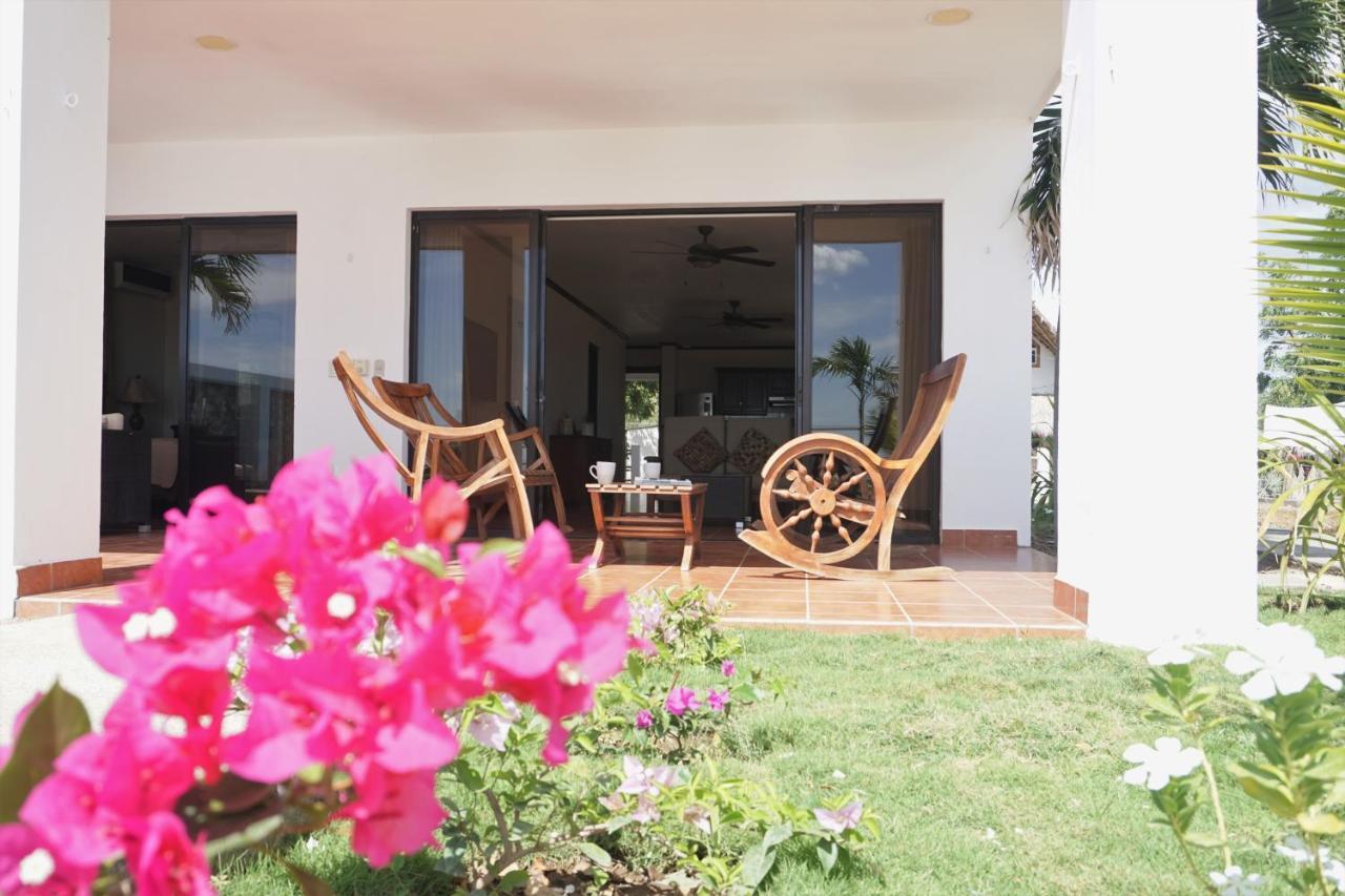 Amahula Beach House, Pool And Surf Salinas Exterior photo