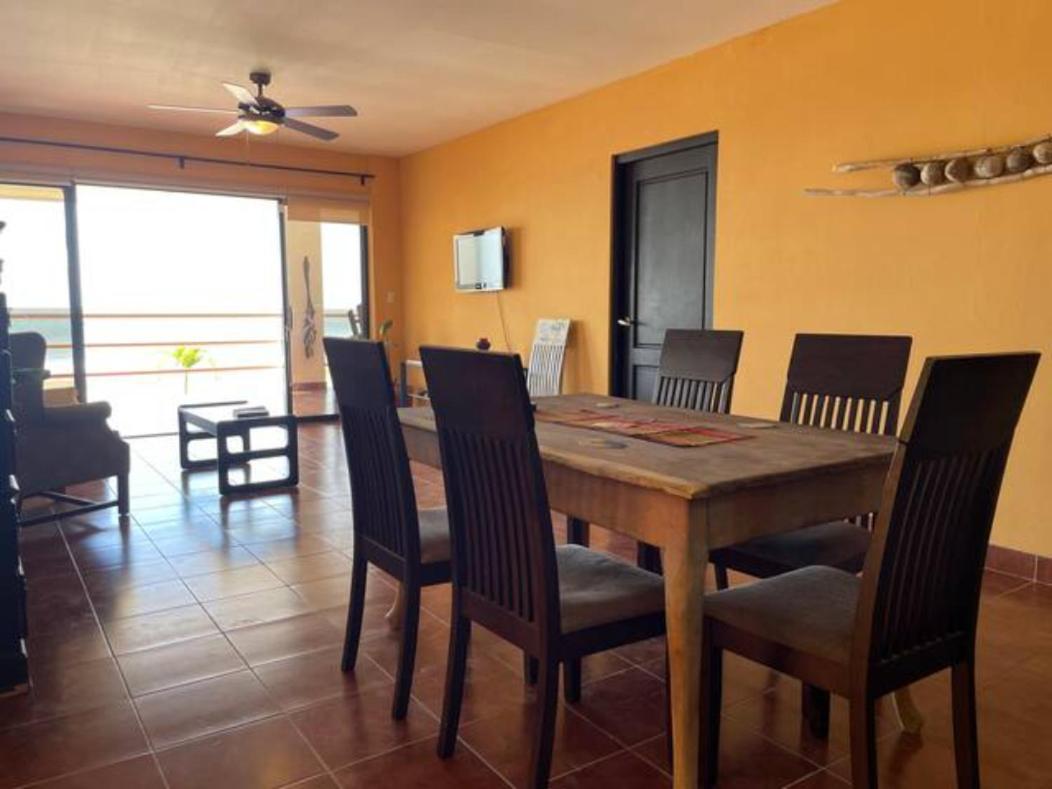 Amahula Beach House, Pool And Surf Salinas Exterior photo